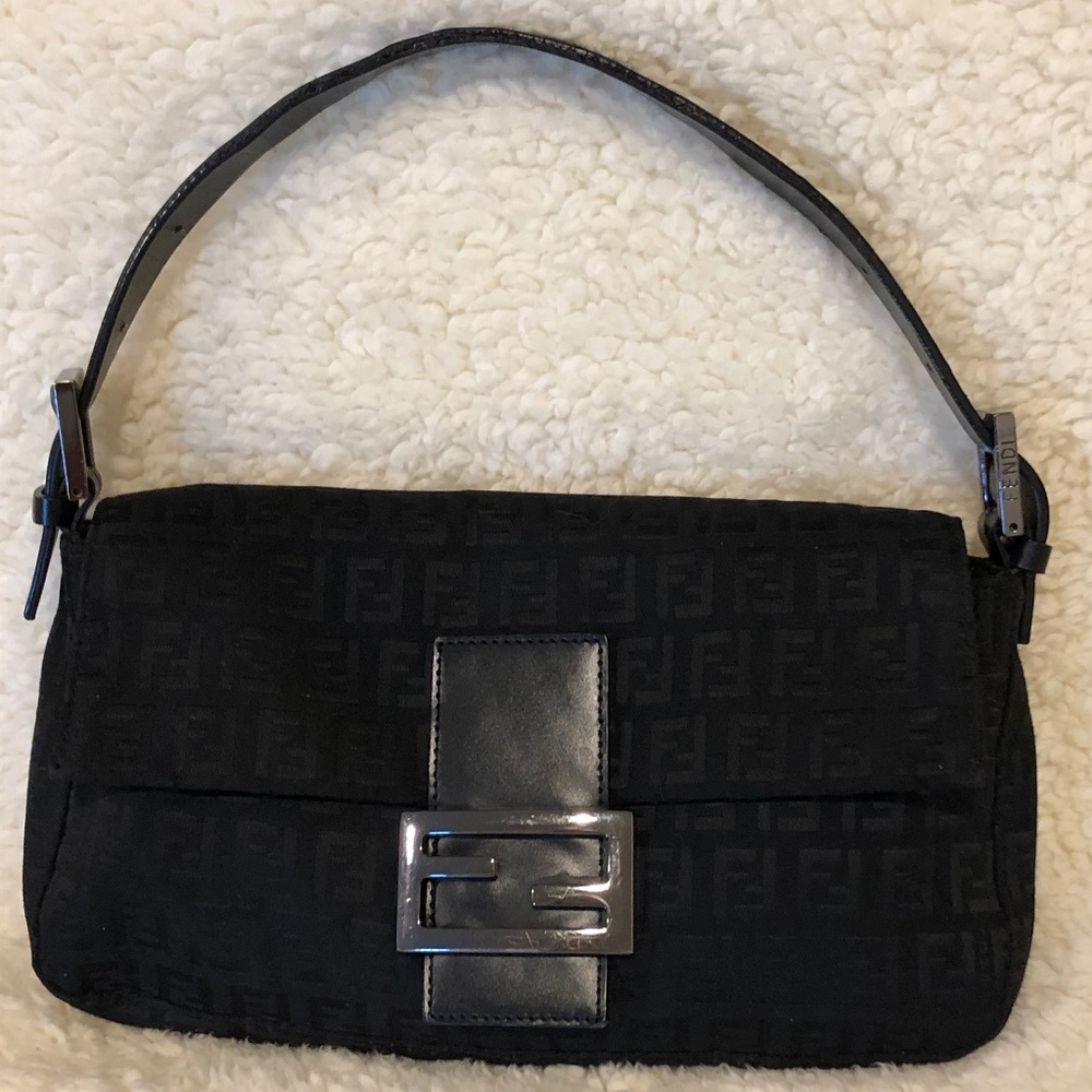 AUTHENTIC FENDI BAGUETTE